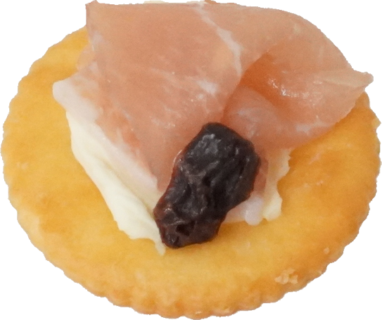 カナッペ（レーズン生ハム）｜商用可フリー画像・背景透過